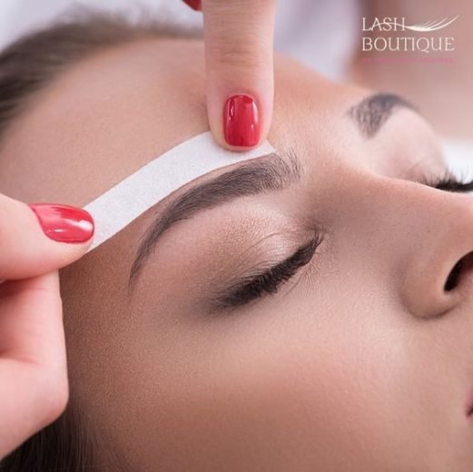 eyebrow tinting