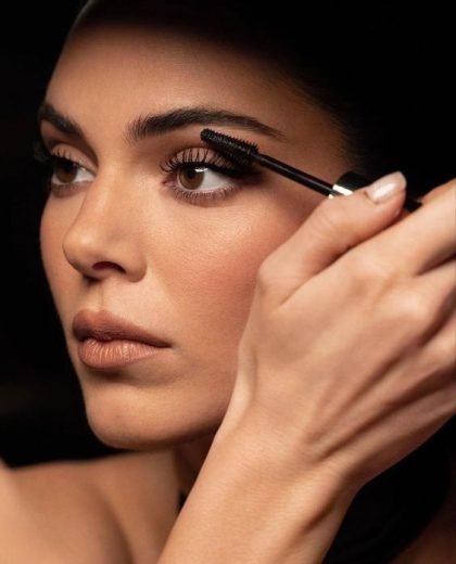 eyelash